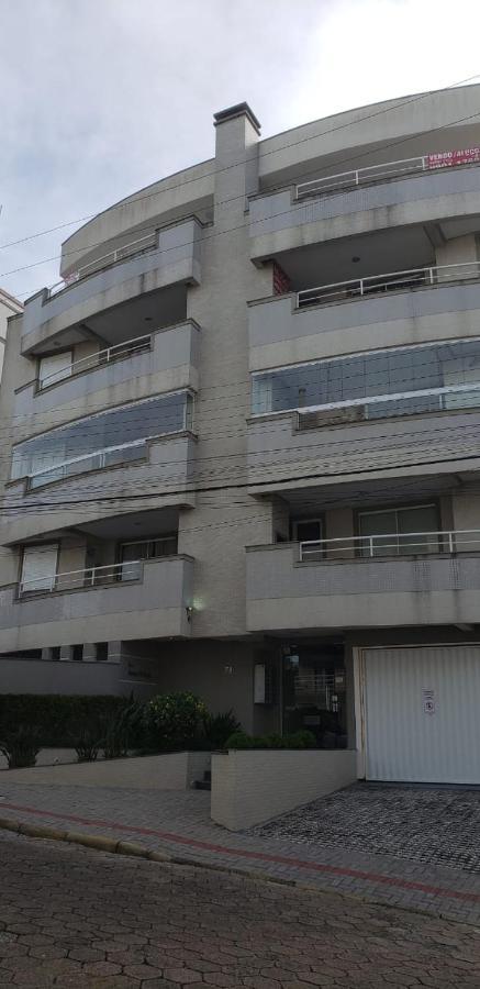 Excelente Apto 3 Quartos Em Bombas, 100 Metros Do Mar E 2 Vagas De Garagem 邦比尼亚斯 外观 照片